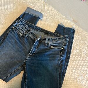 Silver jeans waist 30 length 29 skinny jeans, super stretchy great condition